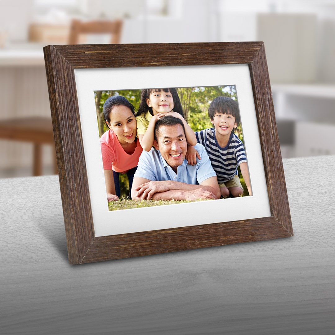 aluratek collections digital photo frames distressed dark wood